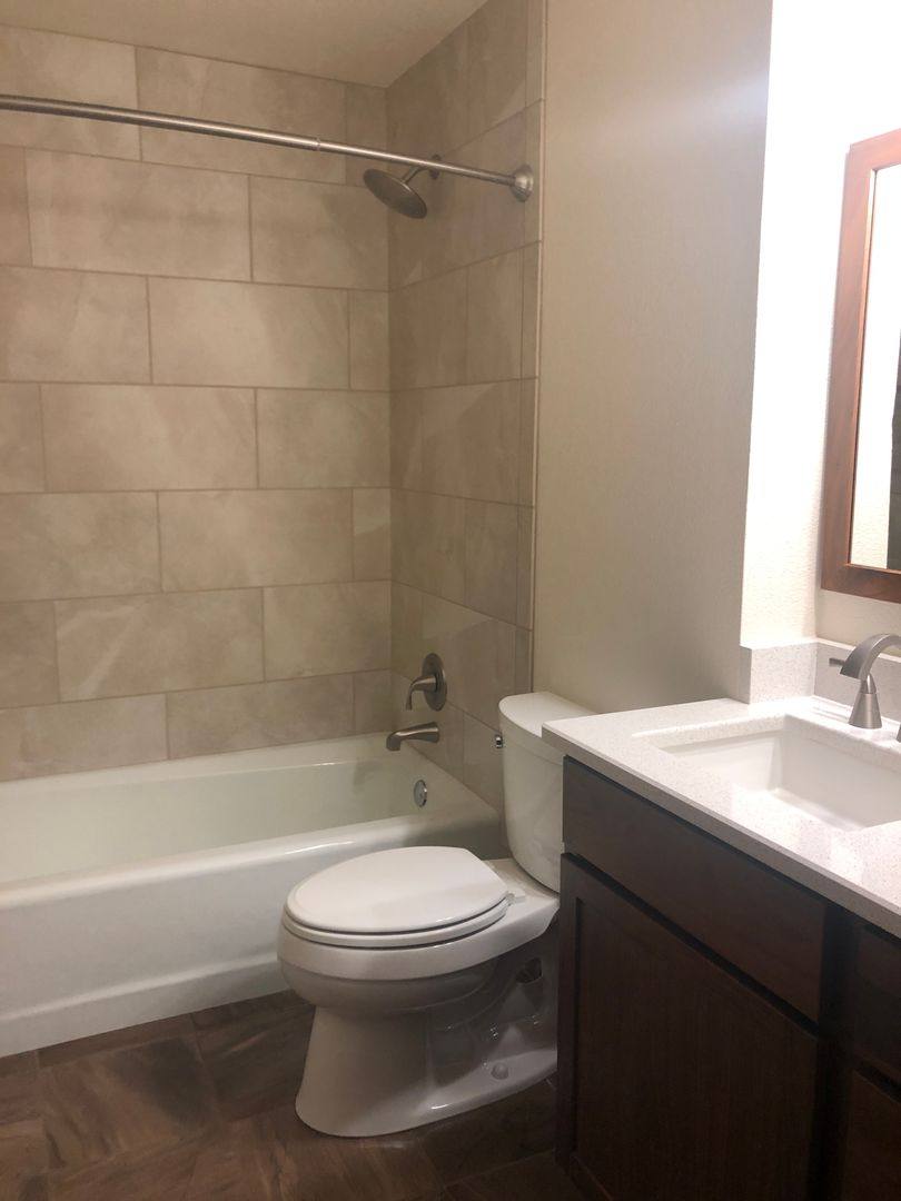 Condo for rent at 807 Westshore Dr, Moses Lake, WA 98837