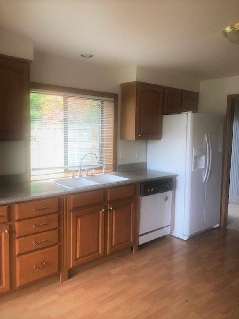 House for rent at 15888 NW Lyndel Lane, Beaverton, OR 97006