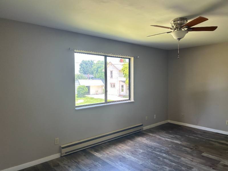 Apartment for rent at 616 S Main St, Shreve, OH 44676