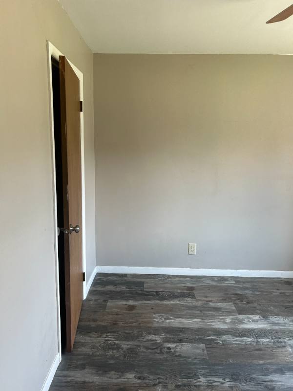 Apartment for rent at 616 S Main St, Shreve, OH 44676