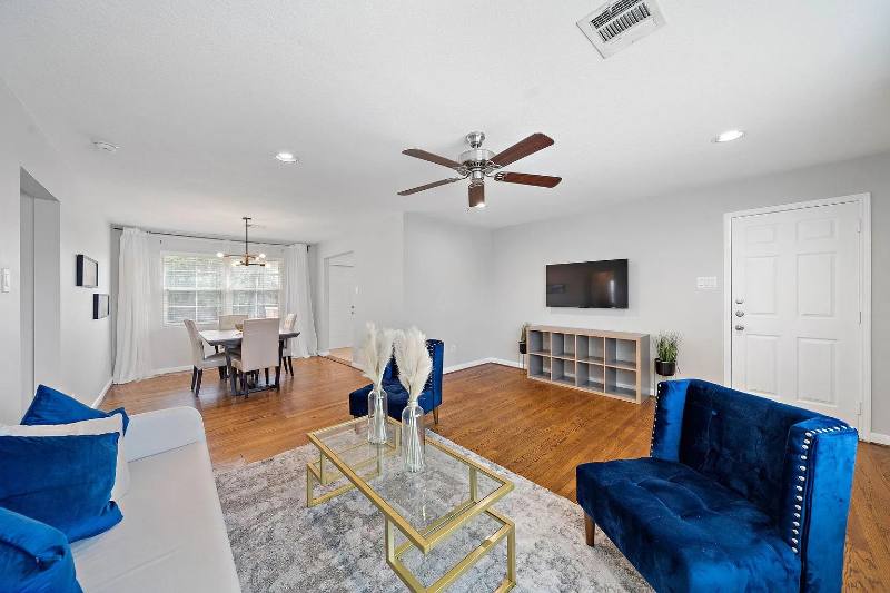Apartment for rent at 3237 Rosedale St, Houston, TX 77004