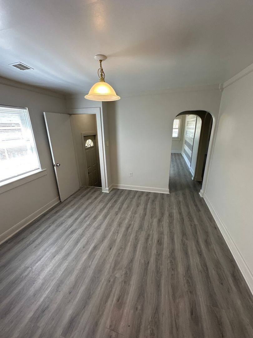 House for rent at 662 York St, York, PA 17403