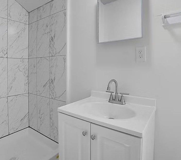 Apartment for rent at 726 Taylor St, Dayton, OH 45404