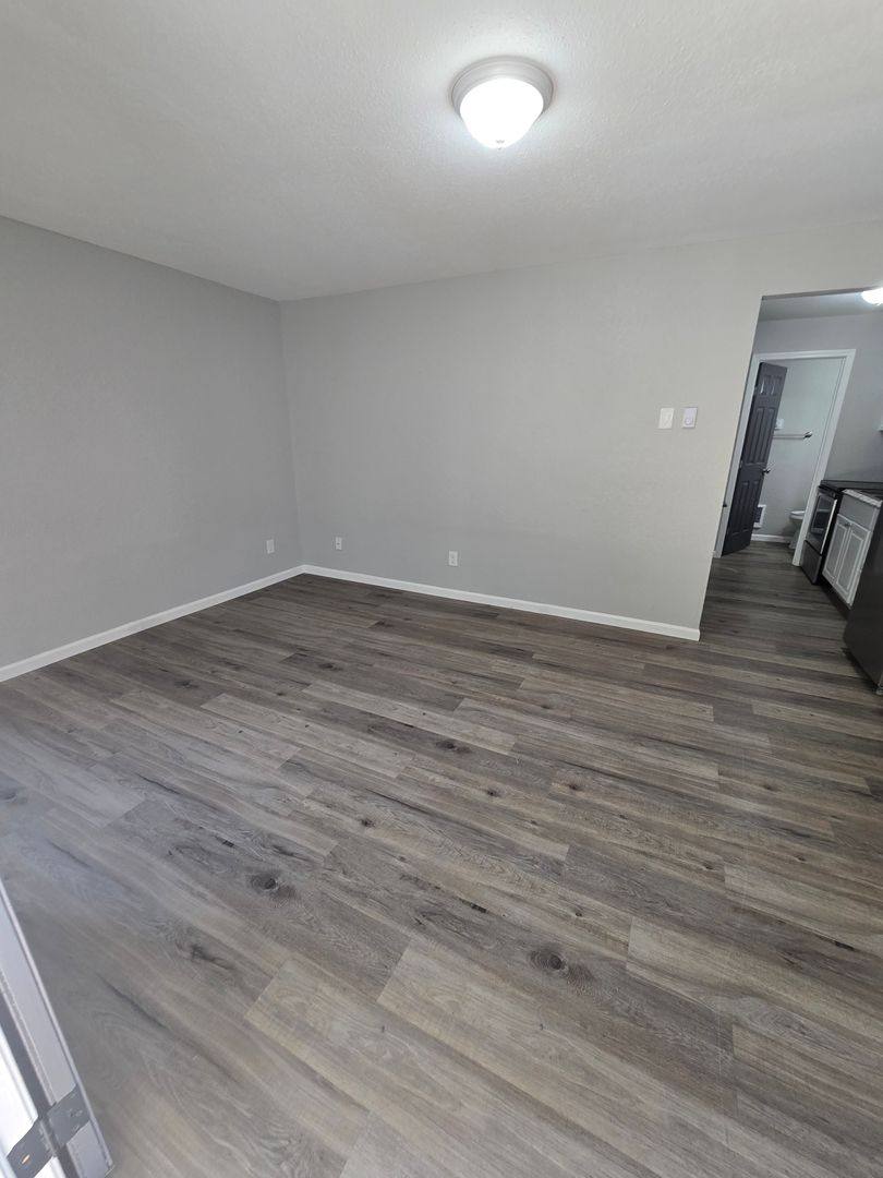 Apartment for rent at 4187 Sunset Dr, Osage Beach, MO 65065