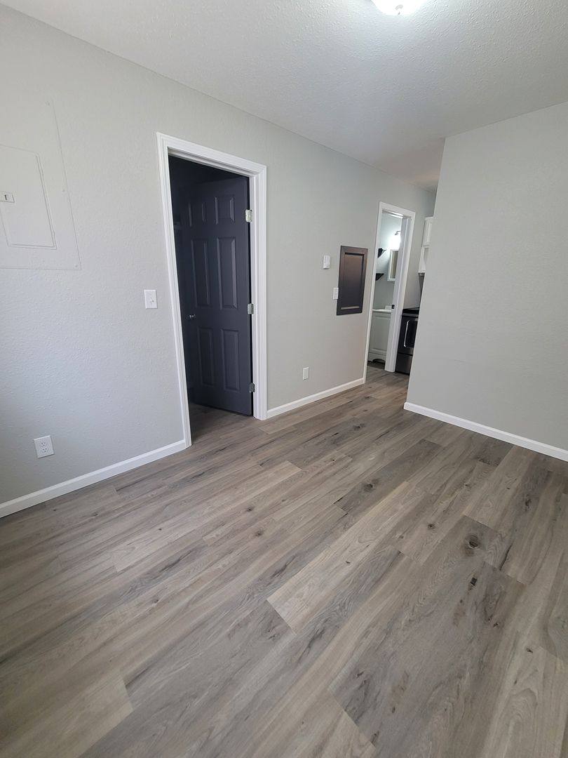 Apartment for rent at 4187 Sunset Dr, Osage Beach, MO 65065