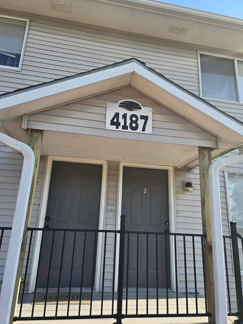 Apartment for rent at 4187 Sunset Dr, Osage Beach, MO 65065