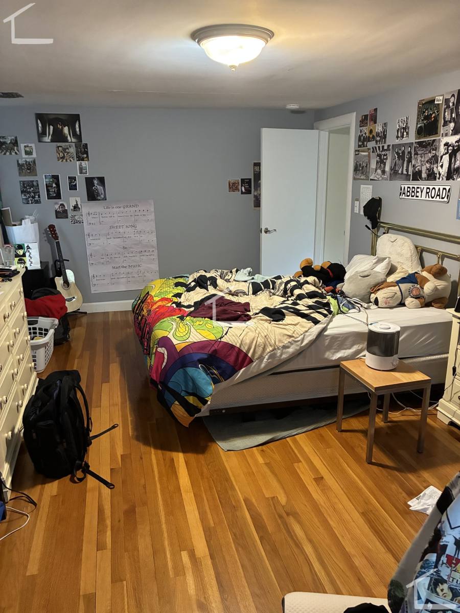 Apartment for rent at 71 Fessenden St, Newtonville, MA 02460