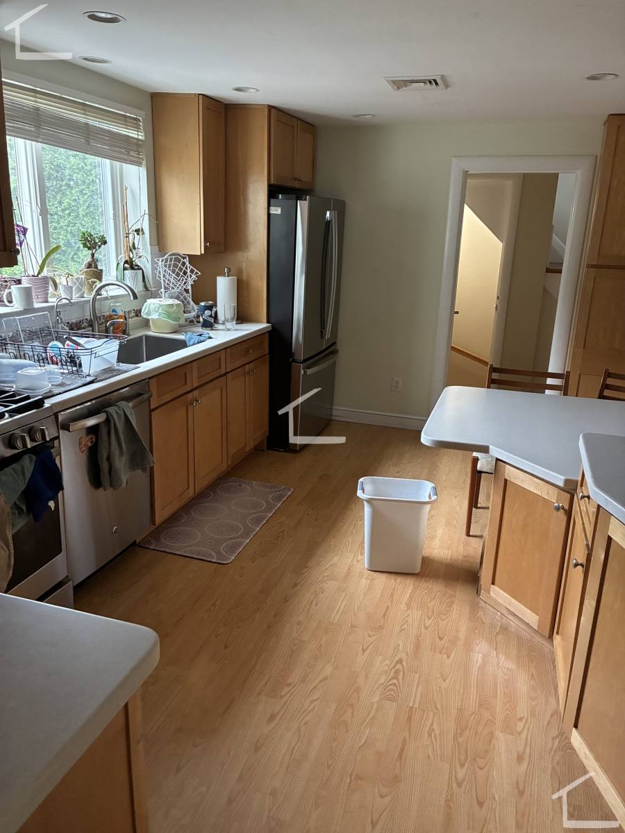 Apartment for rent at 71 Fessenden St, Newtonville, MA 02460