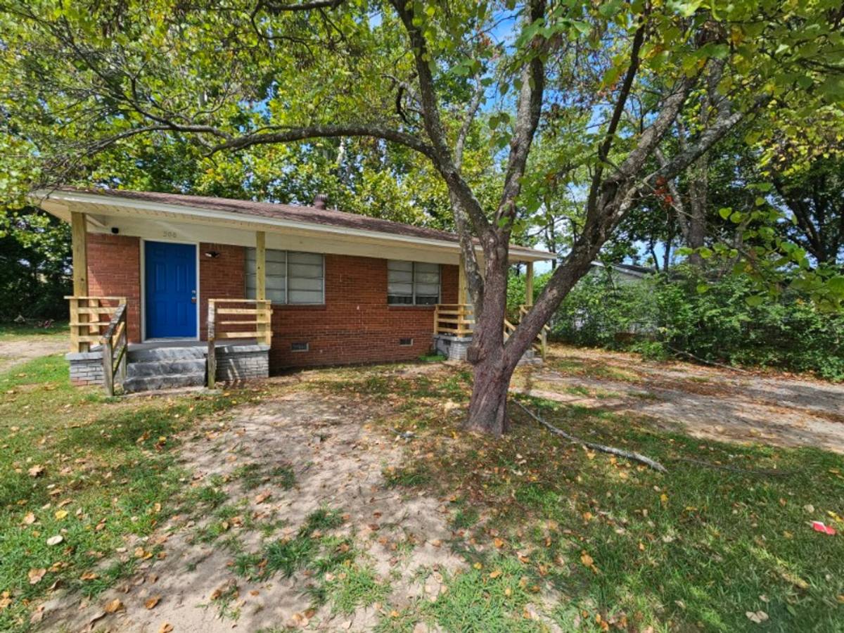 Townhouse for rent at 308 N Oak, Jacksonville, AR 72076