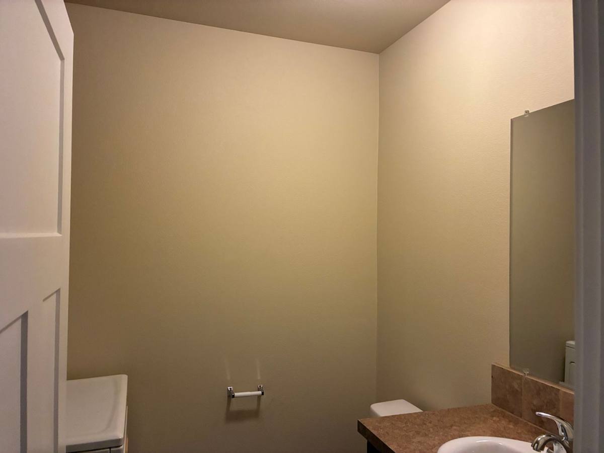 Townhouse for rent at 1235 E Fairhaven Ave, Burlington, WA 98233