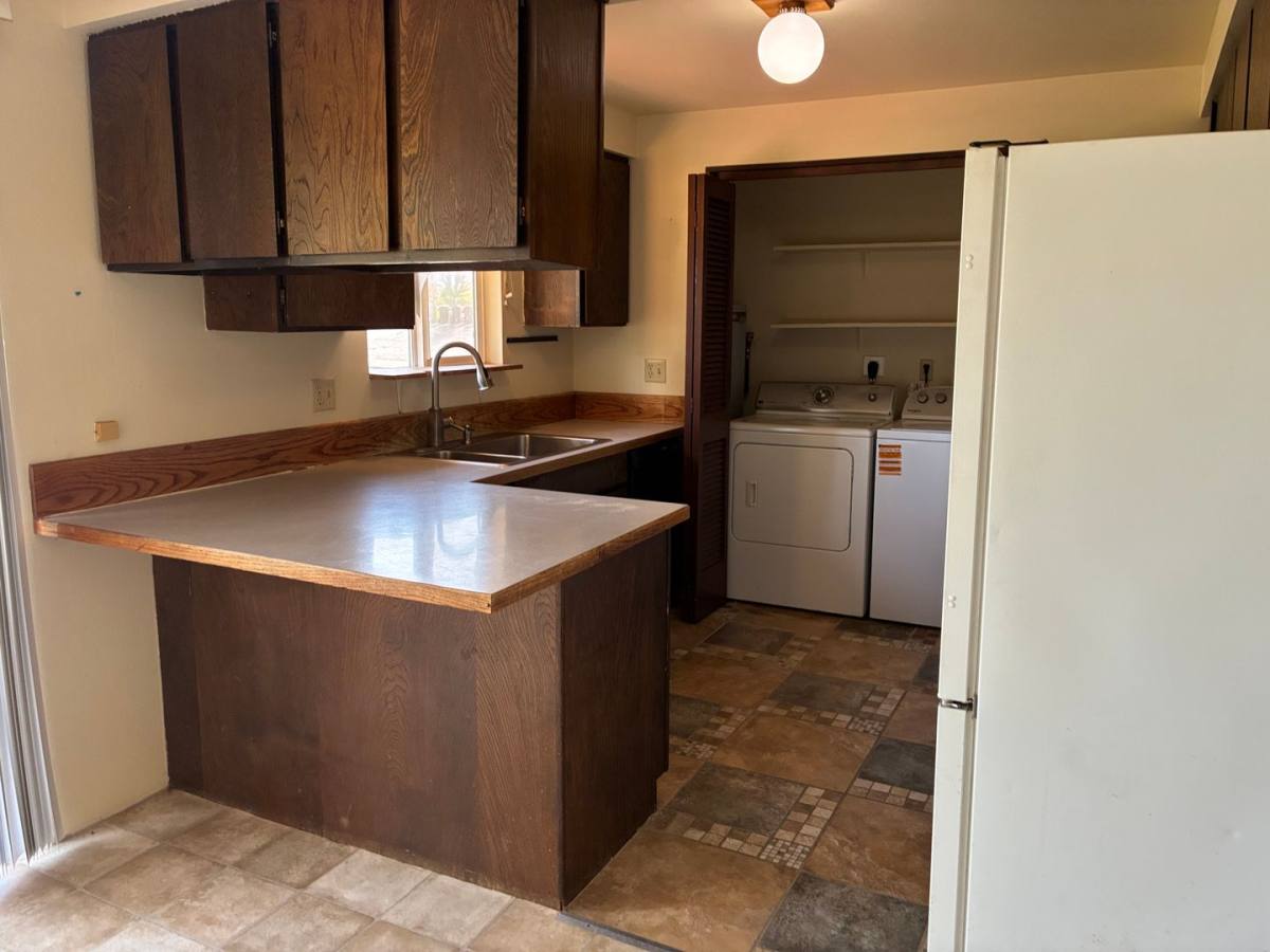 House for rent at 2121 E Viewmont Dr, Mount Vernon, WA 98273