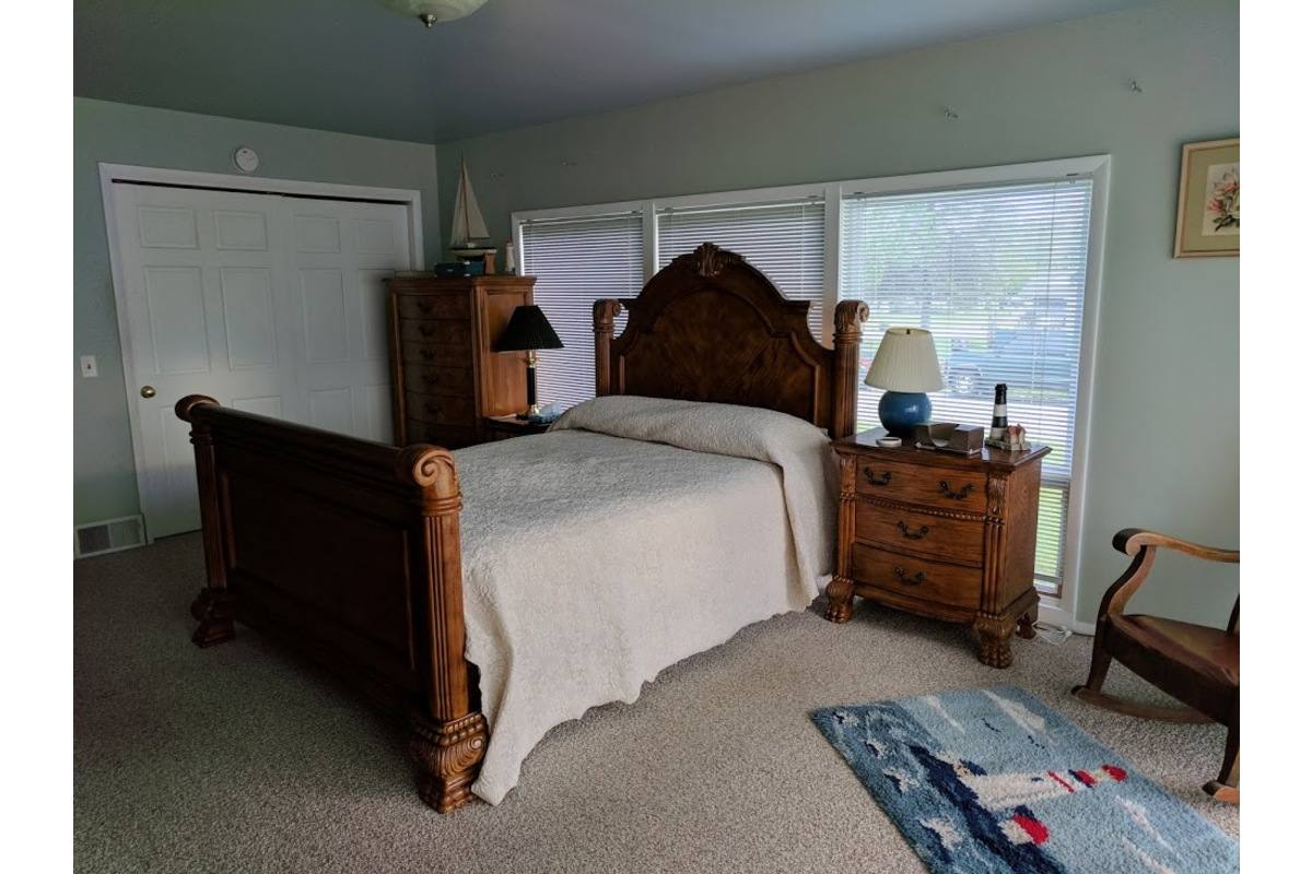 House for rent at 215 W Cass St, Culver, IN 46511
