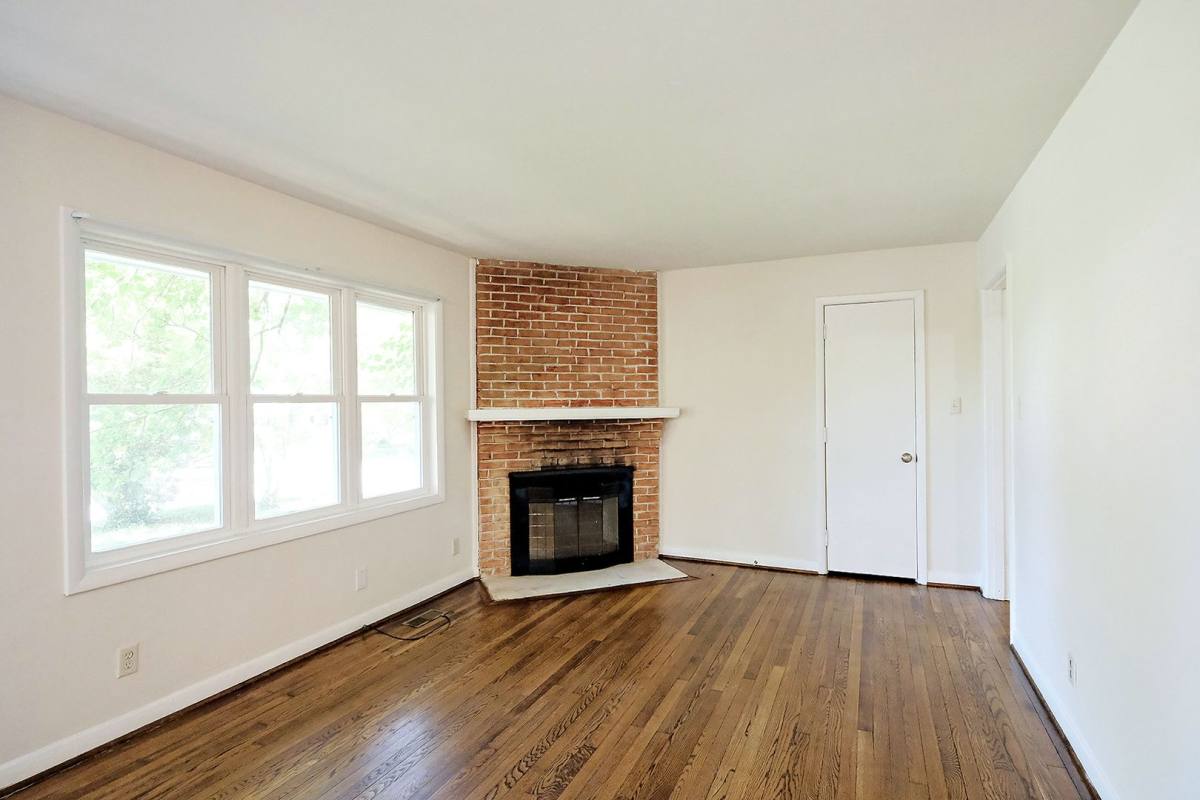House for rent at 140 W Park Dr, Charlottesville, VA 22901