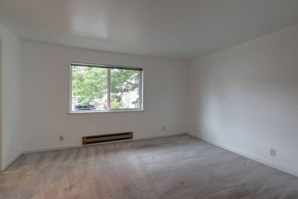 Condo for rent at 4231 NE 5th St, Renton, WA 98059
