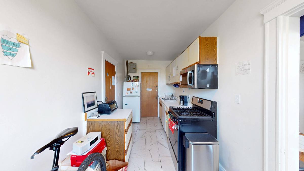 Apartment for rent at 15 Governors Ave #5, Medford, MA 02155