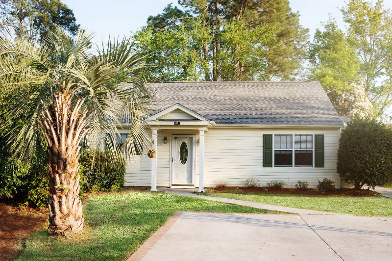 House for rent at 6851 King Arthur Dr, Myrtle Beach, SC 29588