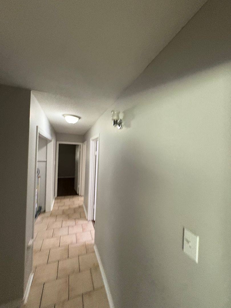 Townhouse for rent at 1857 S Perkins Rd, Memphis, TN 38117