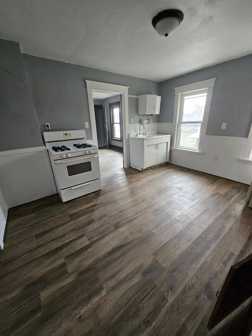 House for rent at 626 E 23rd St, Erie, PA 16503