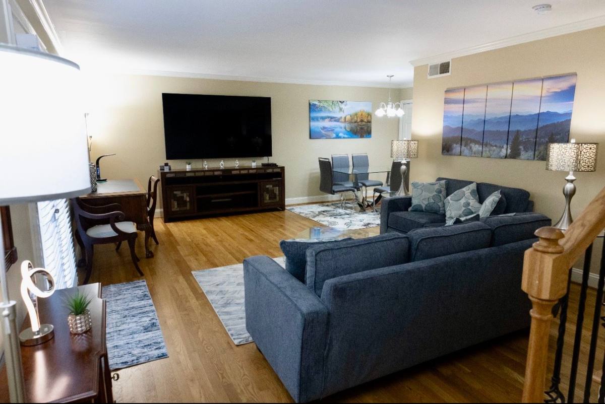 Apartment for rent at 2905 Burch Ave #1, Nashville, TN 37203
