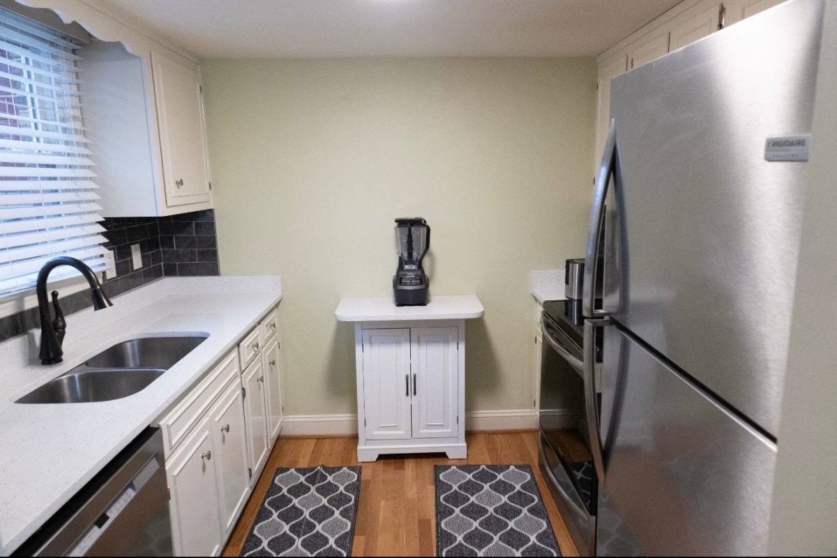 Apartment for rent at 2905 Burch Ave #1, Nashville, TN 37203