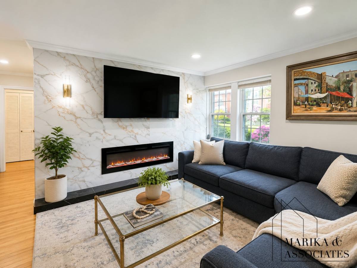 Apartment for rent at 17 Hammond Pond Parkway #1, Chestnut Hill, MA 02467