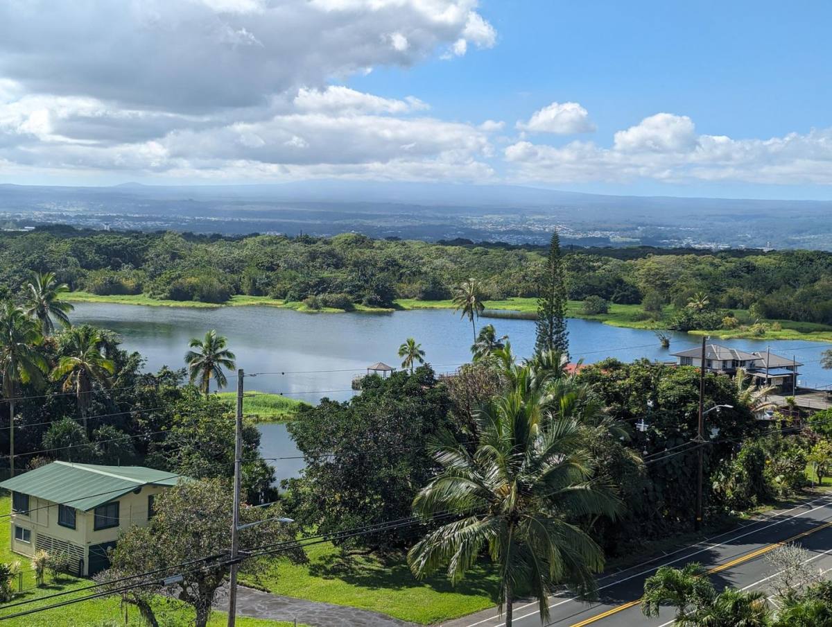 Condo for rent at 1875 Kalaniana'ole St, Hilo, HI 96720