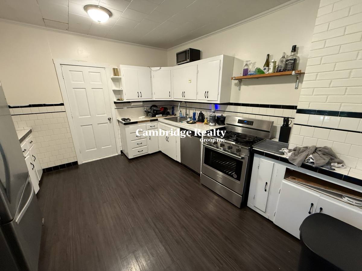 Apartment for rent at 357-359 Cambridge St #2L, Cambridge, MA 02141