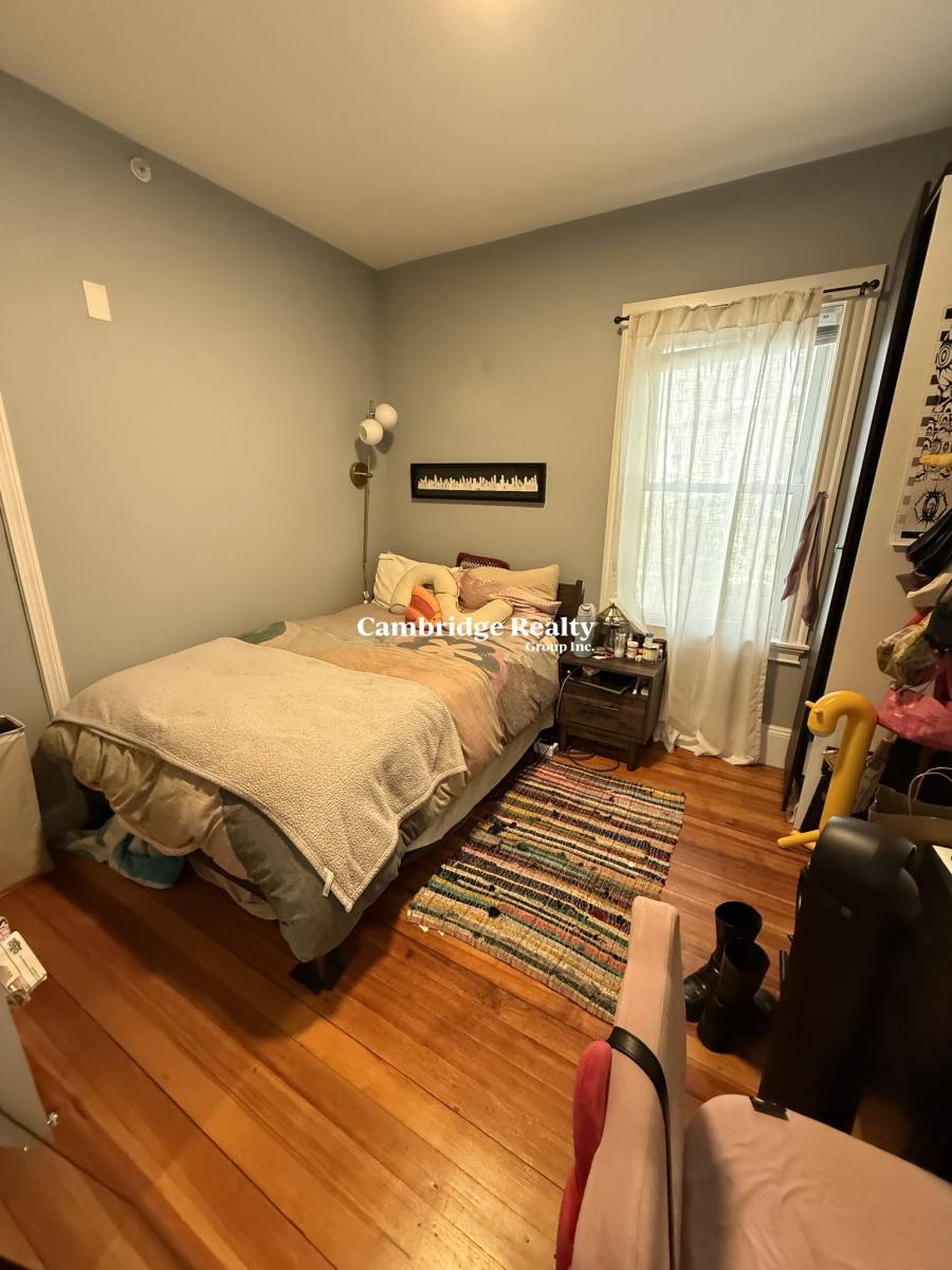 Condo for rent at 136 Oxford St #1, Cambridge, MA 02140