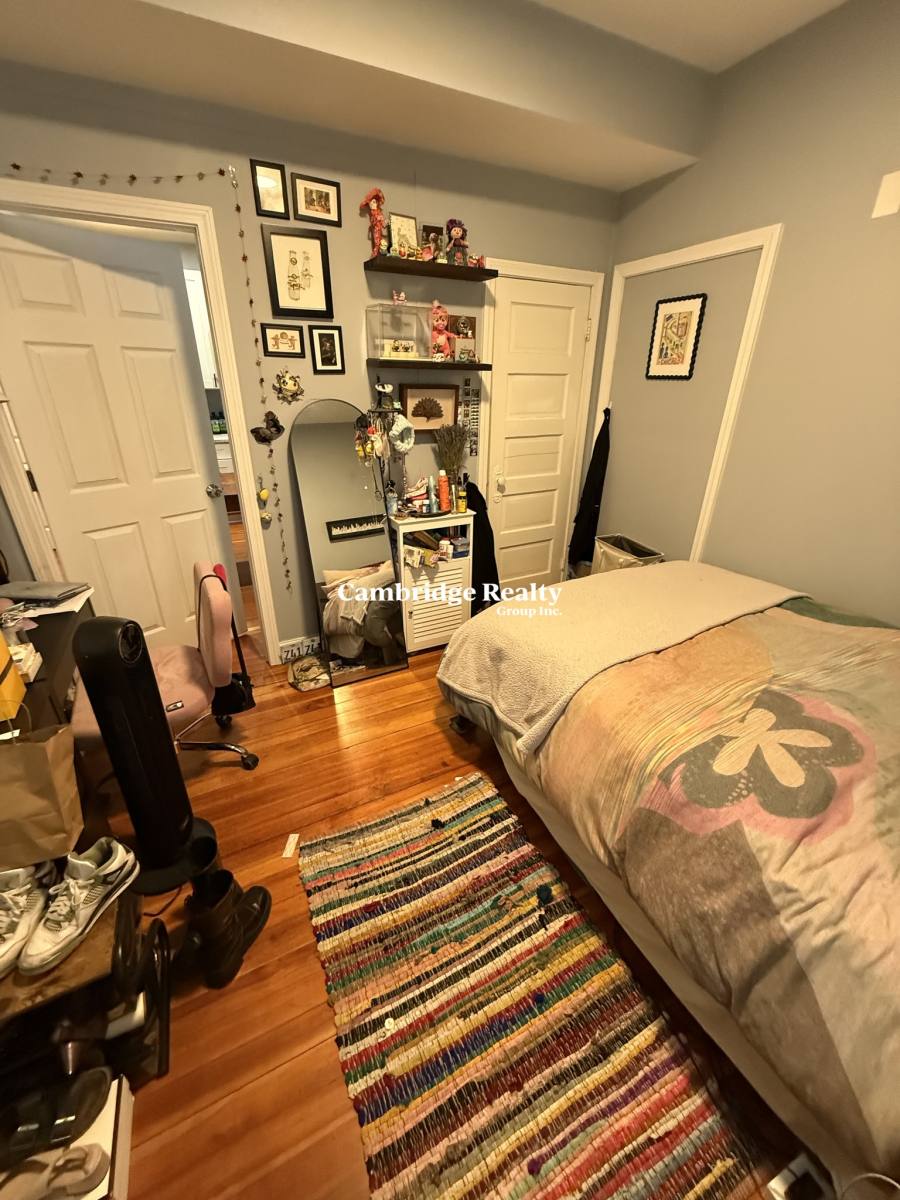 Condo for rent at 136 Oxford St #1, Cambridge, MA 02140
