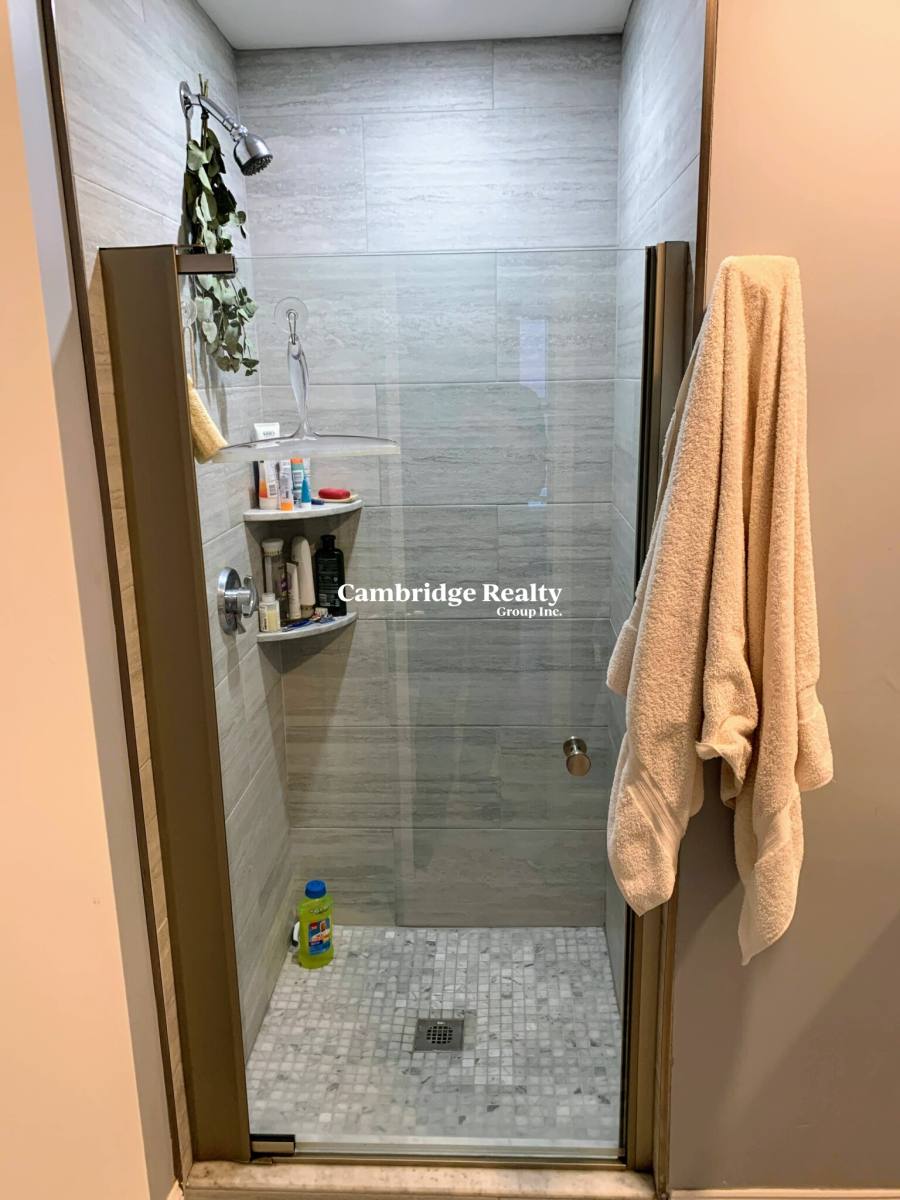Apartment for rent at 91 Munroe St #2, Somerville, MA 02143