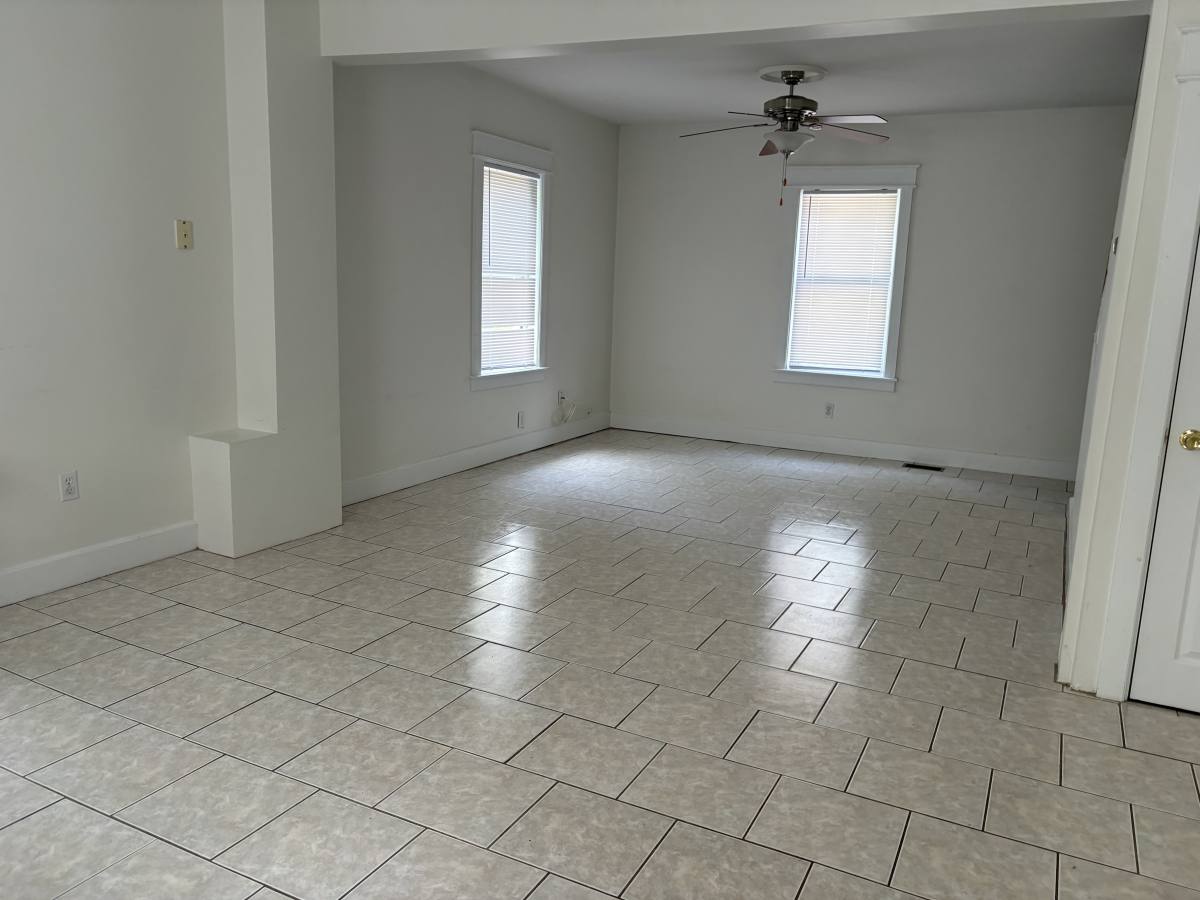Townhouse for rent at 90 Wilson St, North Billerica, MA 01862