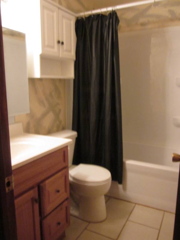 House for rent at 427 S Cardinal Dr, Olathe, KS 66062