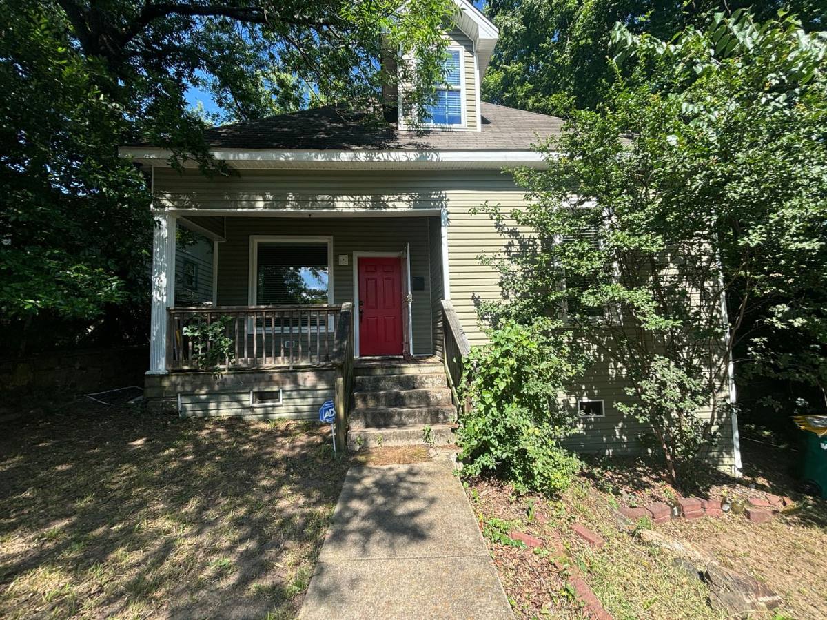 House for rent at 320 S Oak St, Little Rock, AR 72205