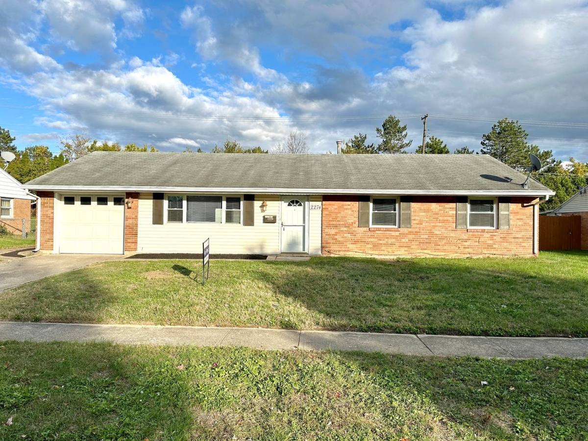 House for rent at 2274 Broadmoor Dr, Dayton, OH 45419