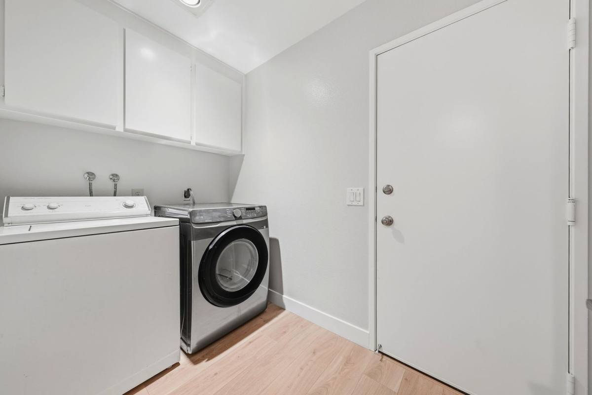 Townhouse for rent at 363 Stanford Court, Irvine, CA 92612