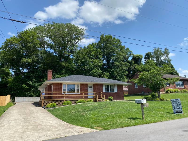House for rent at 117 Sunset Dr, Campbellsville, KY 42718