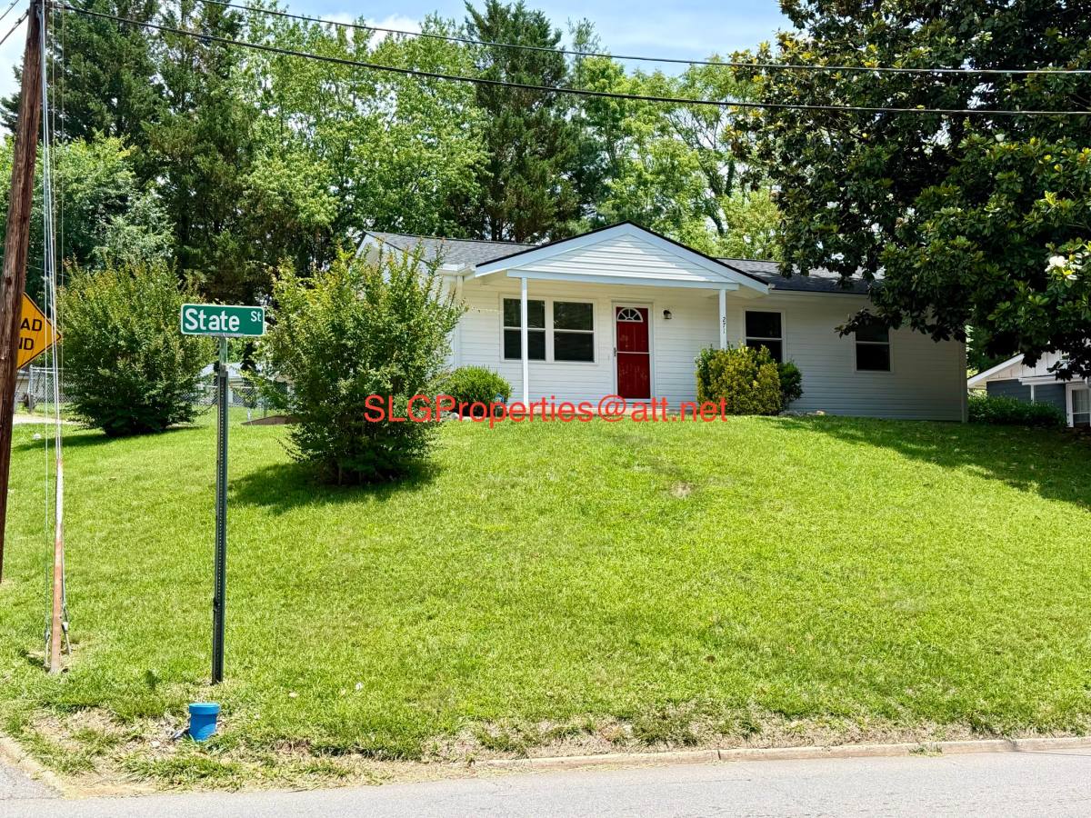 House for rent at 271 State St, Asheville, NC 28806