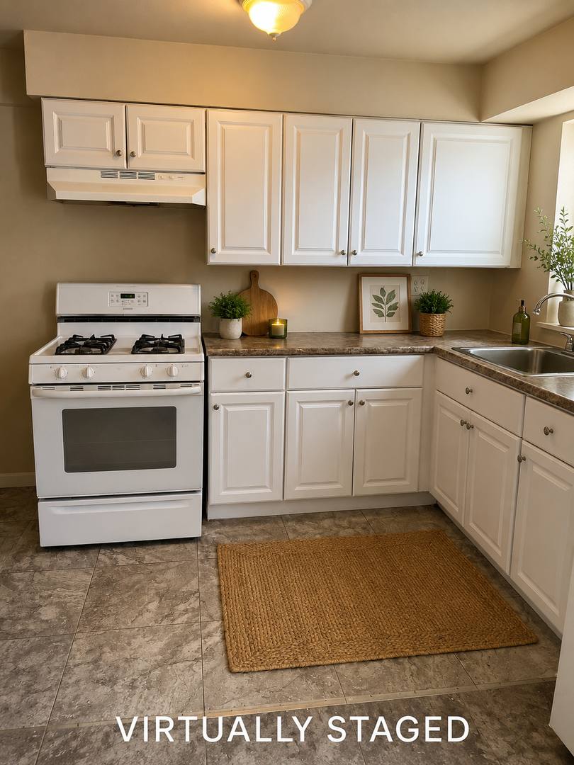Apartment for rent at 1518 Chartiers Ave, McKees Rocks, PA 15136