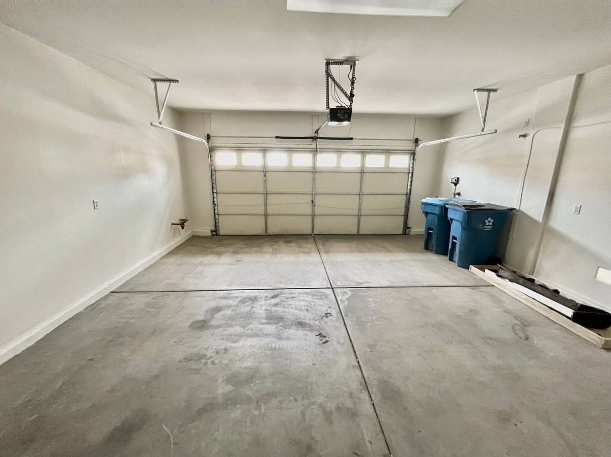 House for rent at 9332 Vital Crest St, Las Vegas, NV 89123