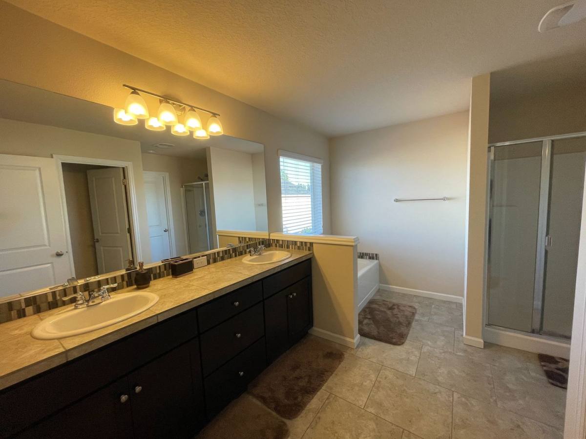 House for rent at 5035 NE 126th Ave, Vancouver, WA 98682