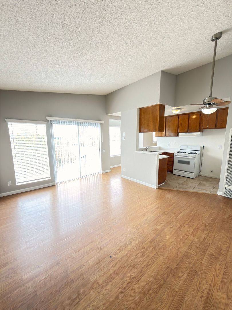 Apartment for rent at 1436 Obispo Ave, Long Beach, CA 90804