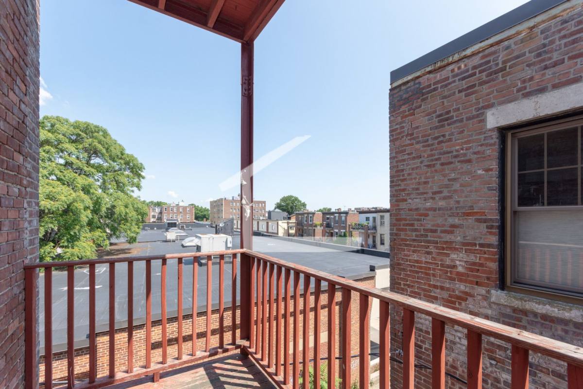 Apartment for rent at 1155 Commonwealth Ave #3C, Allston, MA 02134