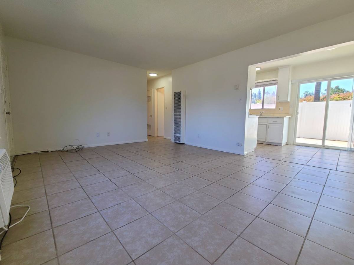 Apartment for rent at 1302-1308 E Central Ave, Redlands, CA 92374