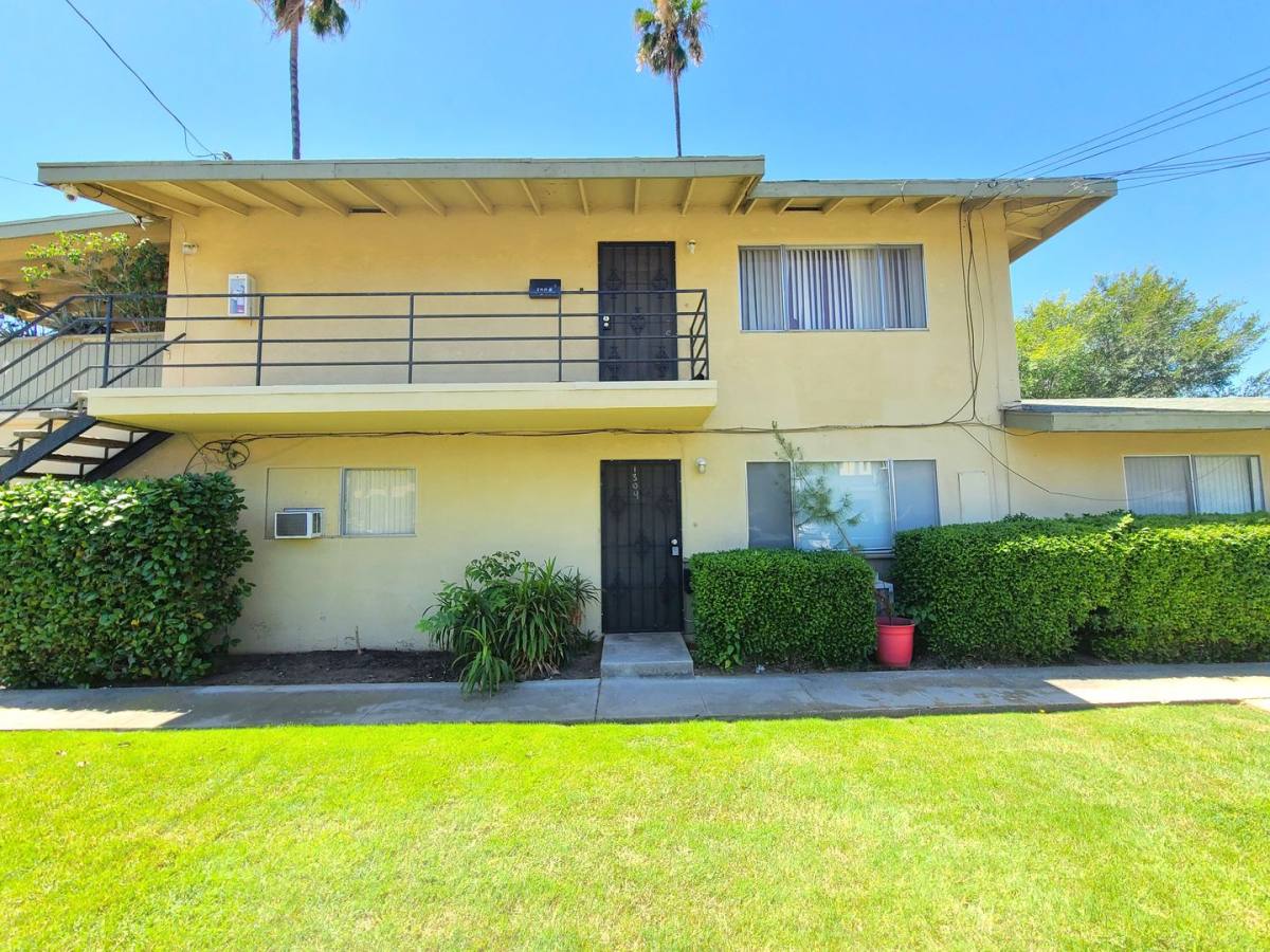 Apartment for rent at 1302-1308 E Central Ave, Redlands, CA 92374