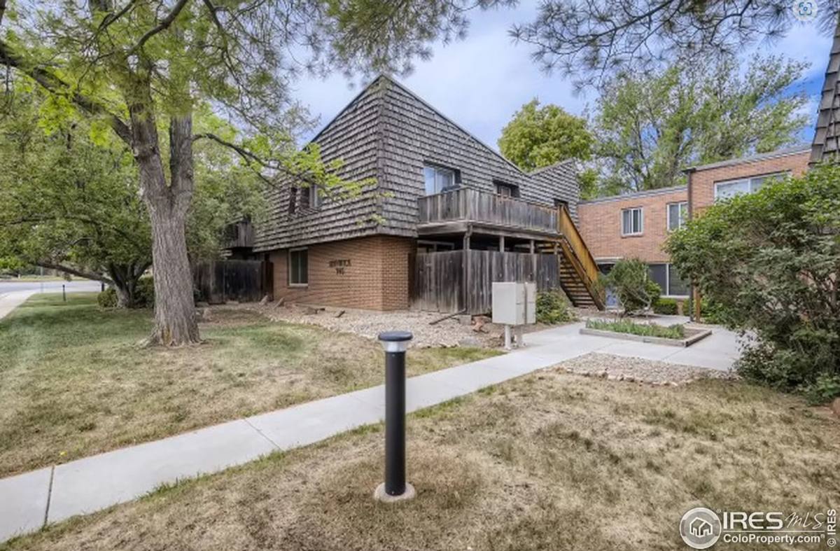 Apartment for rent at 745 Thomas Dr, Boulder, CO 80303