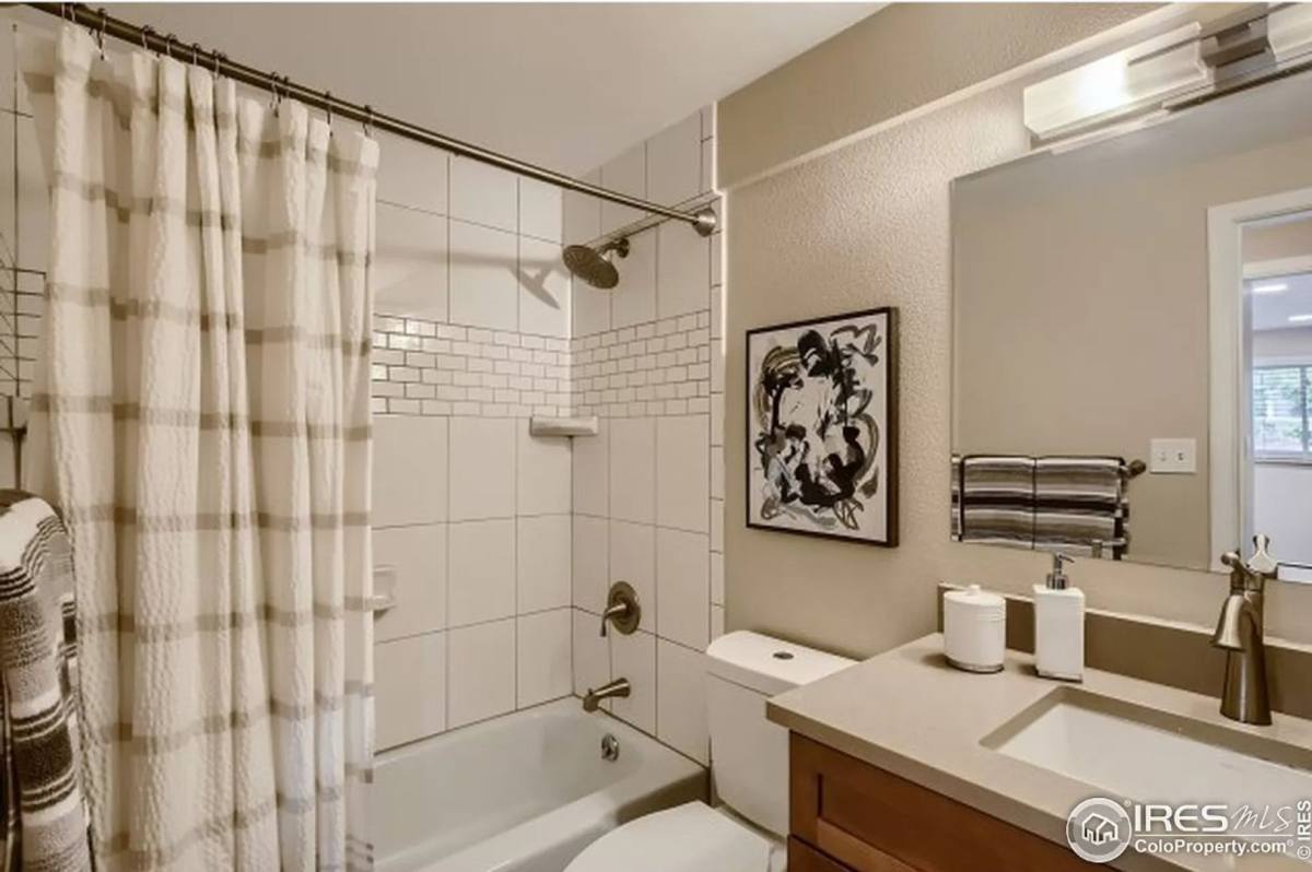 Apartment for rent at 745 Thomas Dr, Boulder, CO 80303