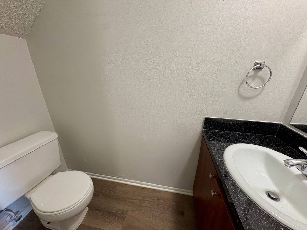 Townhouse for rent at 409 57th Ave Dr E #A, Bradenton, FL 34203
