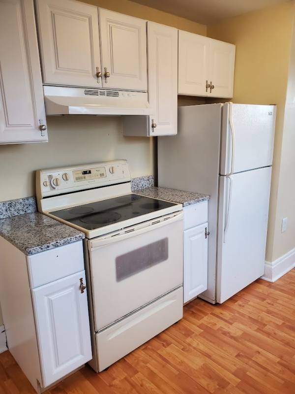 House for rent at 1233 E Center St #B, Kingsport, TN 37660