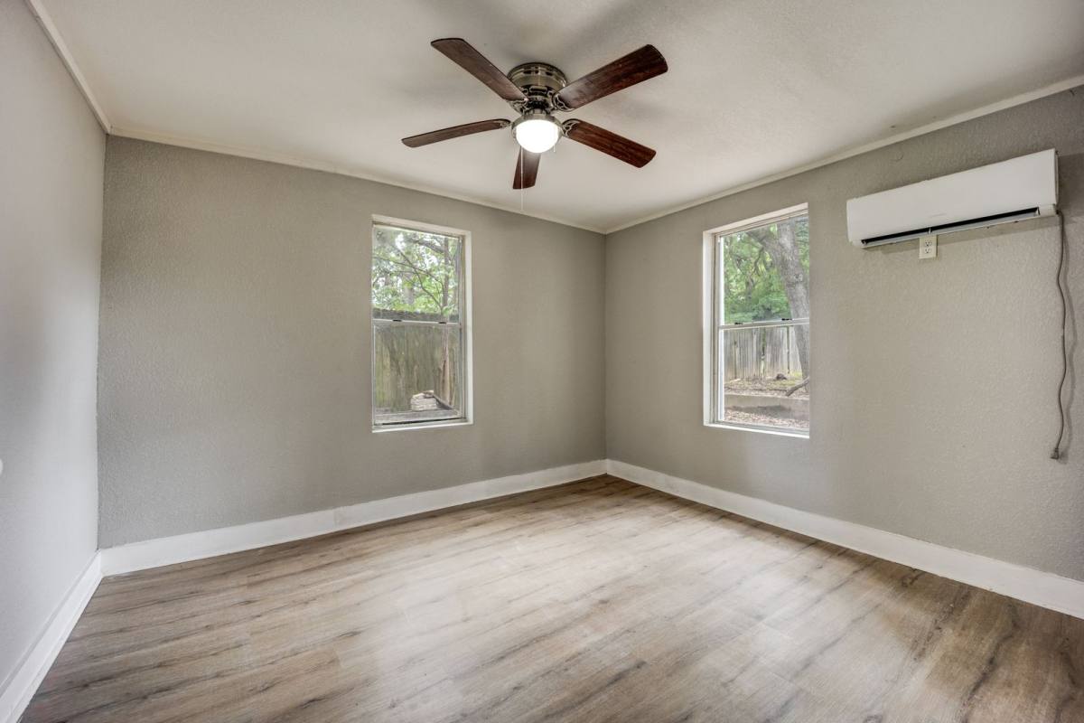 House for rent at 1900 S T St, Fort Smith, AR 72901