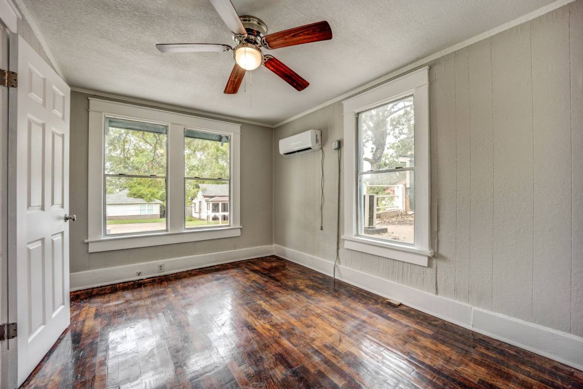 House for rent at 1900 S T St, Fort Smith, AR 72901